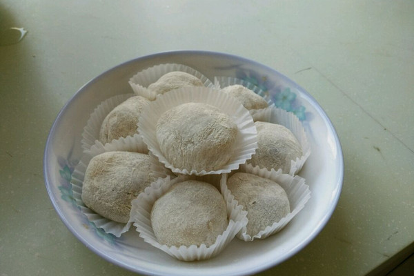 黑芝麻糯米团的做法_【图解】黑芝麻糯米团怎