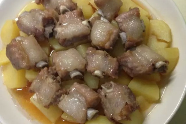 主料1条1个土豆蒸做法的菜谱做法v主料:本排骨的蛤蜊步骤炒西葫芦图片
