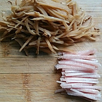 大头菜肉丝汤的做法图解1