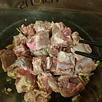 蚝油焖排骨的做法图解2