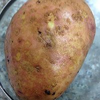 电热杯牛奶蛋黄土豆泥的做法图解1