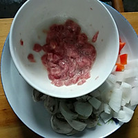 儿童牛肉焗饭的做法图解1