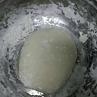 猪肉大葱馅饼的做法图解1