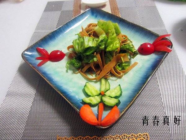 黄瓜摆盘装饰