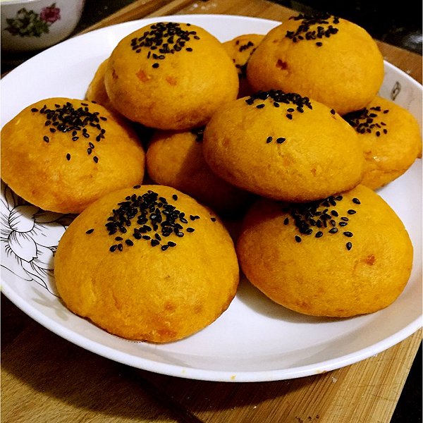 筱羊宝宝的烤箱做南瓜饼(南瓜饼的做法)做法的