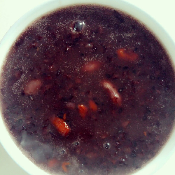 梅花三弄0的黑豆黑米黑芝麻红枣粥做法的学习