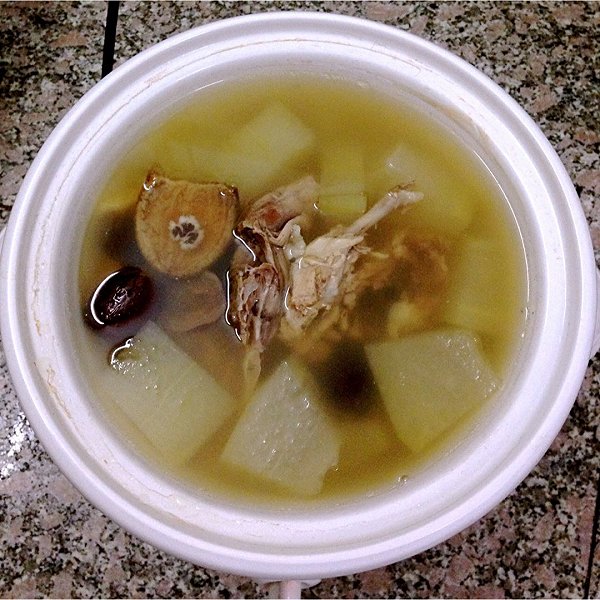 天蝎女limicomao的冬瓜薏米鸭肉汤做法的学习