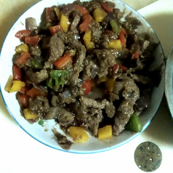 18225041578的黑椒牛柳,最简单的自制牛排!做