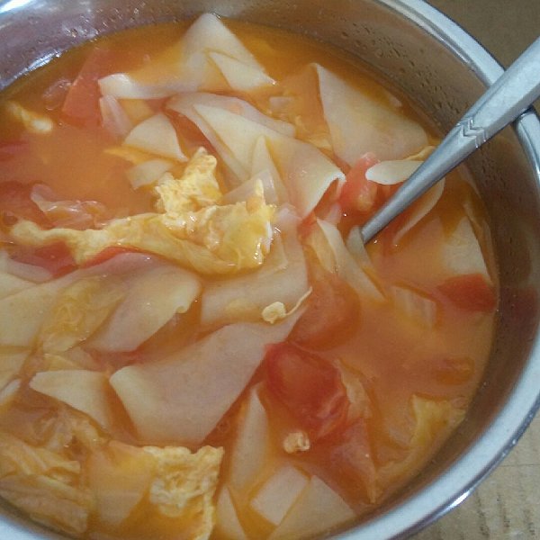 我是一块红烧肉的西红柿鸡蛋面片汤做法的学习