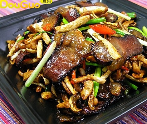 萝卜干炒腊肉